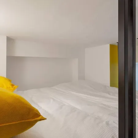 Chic Saint-germain-des-pres For 4 - Prime Location Апартаменты
